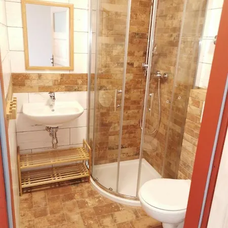 Martinova Bouda Konukevi 3*